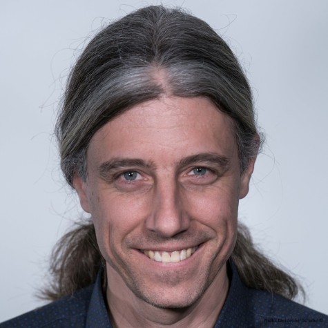 Portrait von Prof. Dr. Nico Bruns